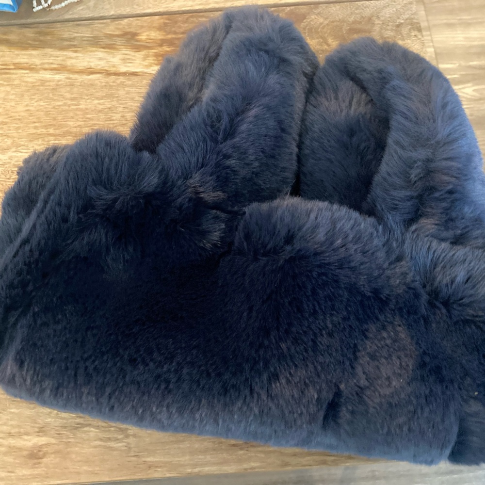 Navy Faux Fur Bag